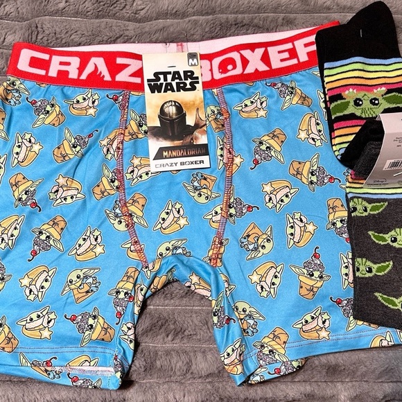 Star Wars Crazy Boxers and Socks. Men’s Size M - Picture 1 of 1